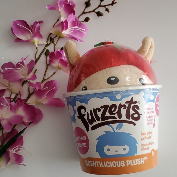 Furzerts Other - Furzerts "Cherry Chelsie Cheesecake"